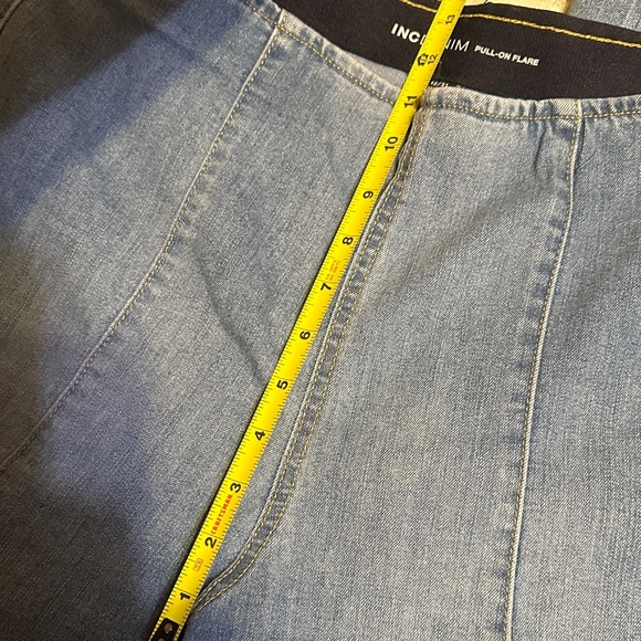 A160.  Inc Classic Denim pull on faded Flare Leg Jeans - Picture 8 of 10